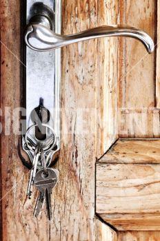 Metallic Ready file. Door handle with keys