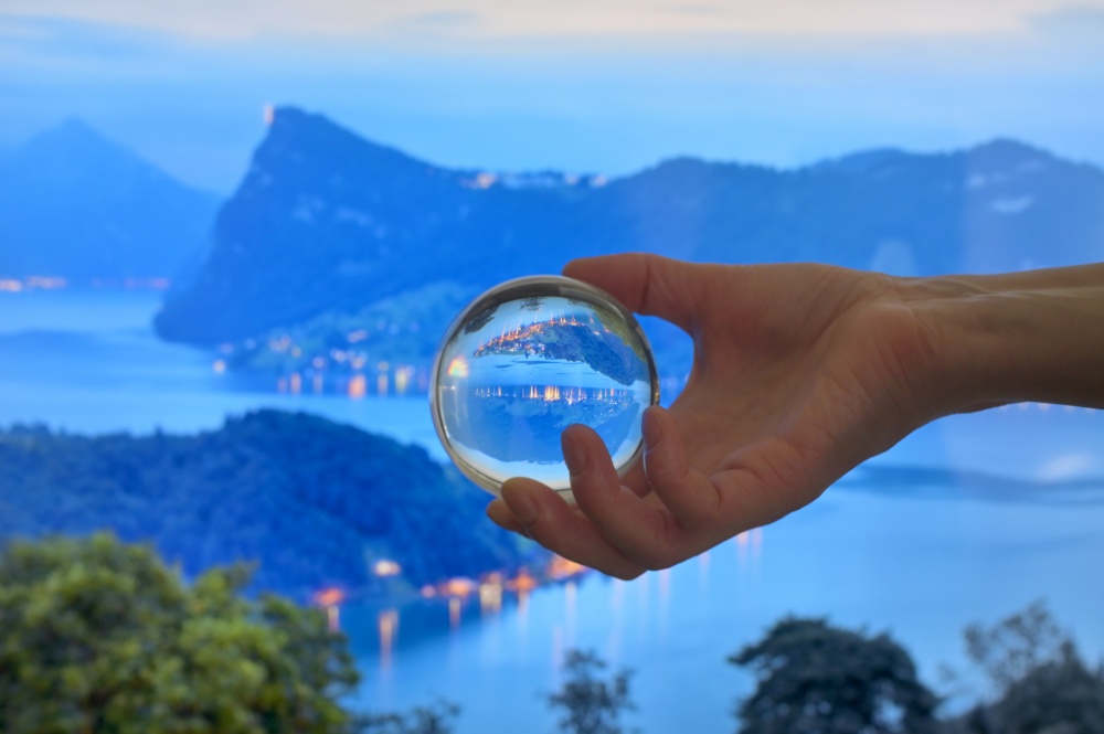 A Glass Lens ball and Lake Lucerne in Horw - Schwendelberg