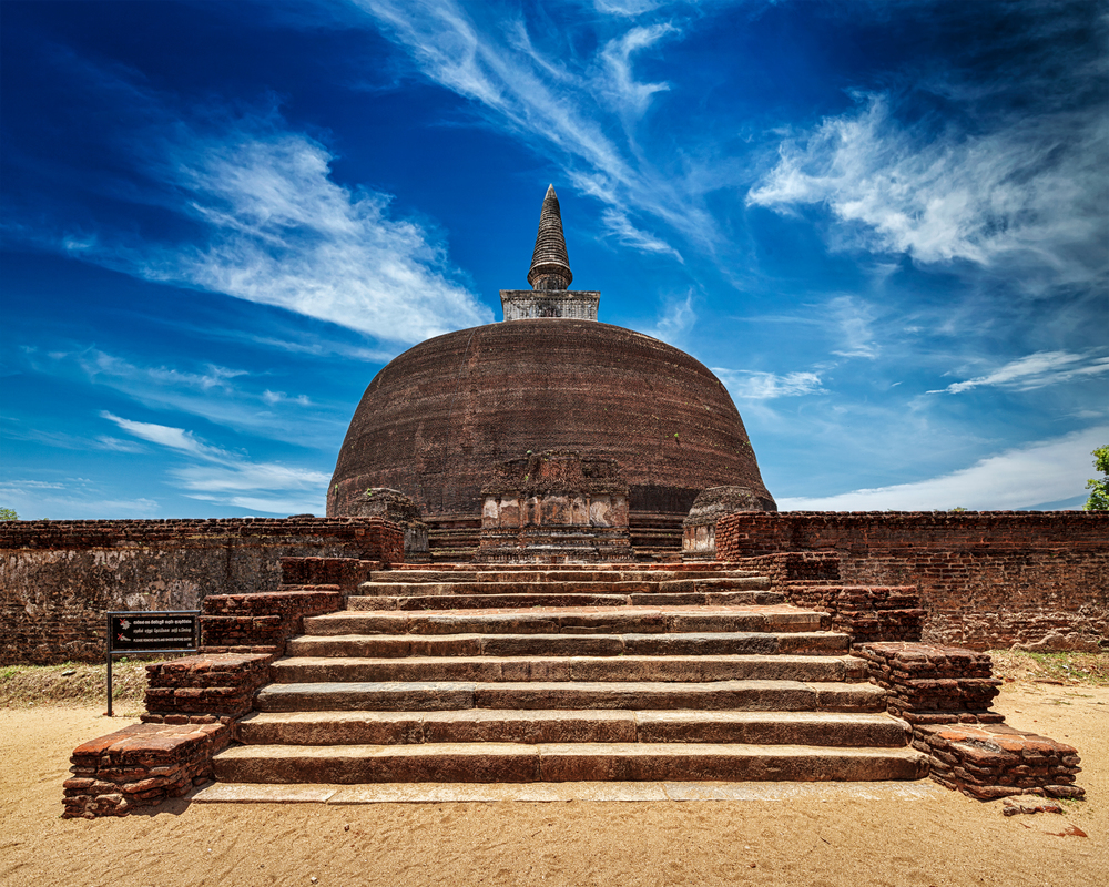 Sri Lankan tourist landmark - ruins of Rankot Vihara - Buddhist dagoba (stupa).  Pollonaruwa, Sri Lanka. Rankot Vihara, Pollonaruwa, Sri Lanka