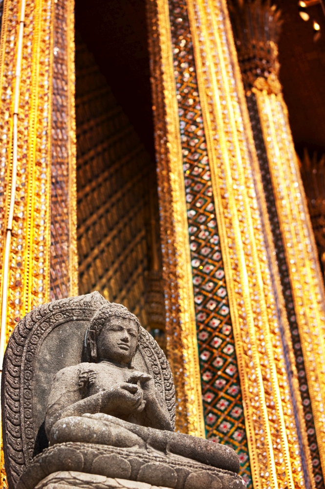 Buddhas statue in the temple, Myanmar