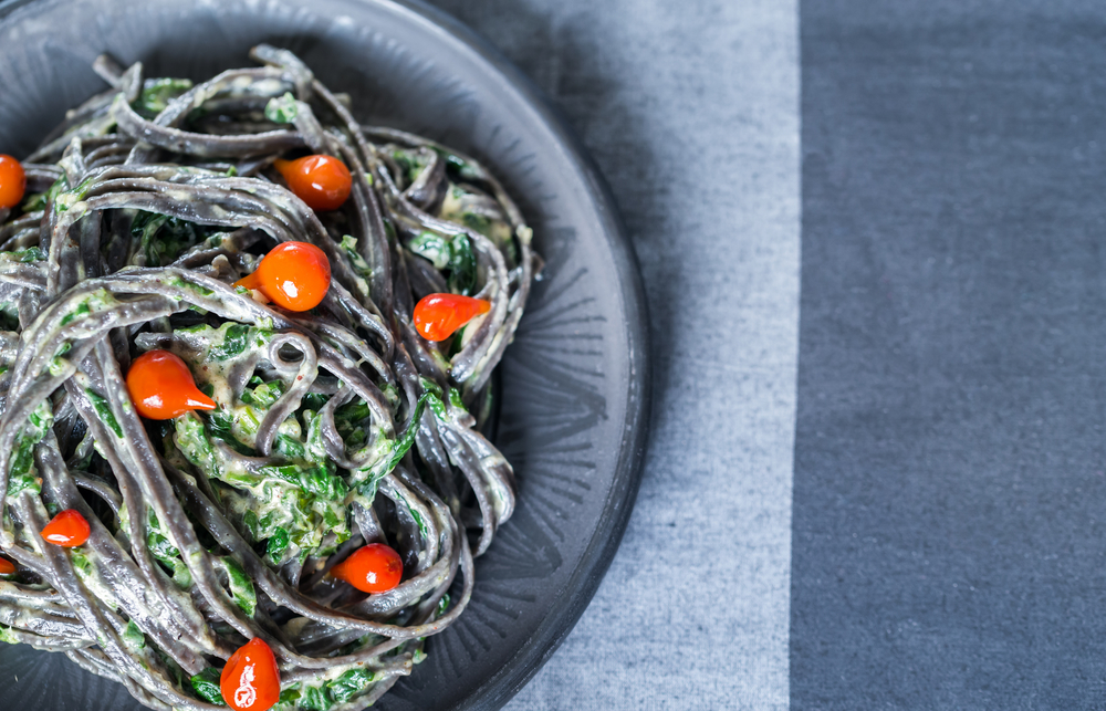 Black pasta with spinach, mascarpone and Parmesan