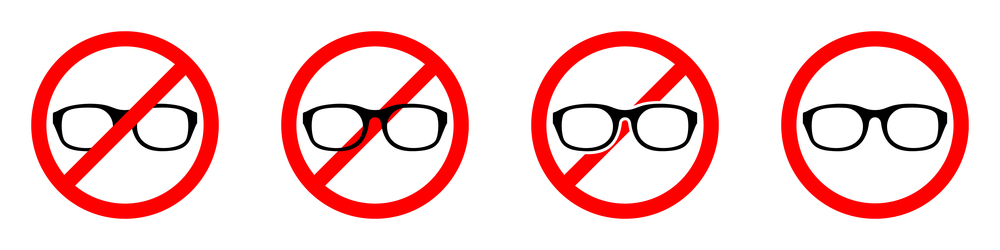 Glasses ban icon. Glasses is prohibited. Stop or ban red round sign with glasses icon. Vector illustration. No sunglasses icon.. No glases icon. Glases ban icon. Glases is prohibited. Vector illustration.